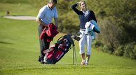 Paerchen_beim_Golfen__Stegersbach_.jpg